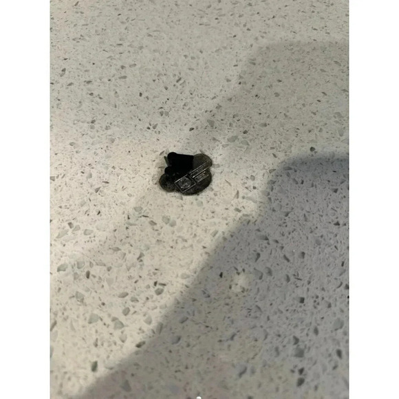 Disney Trading Pin Duffy the Bear‎ Peter Pan Hat - Picture 2 of 2